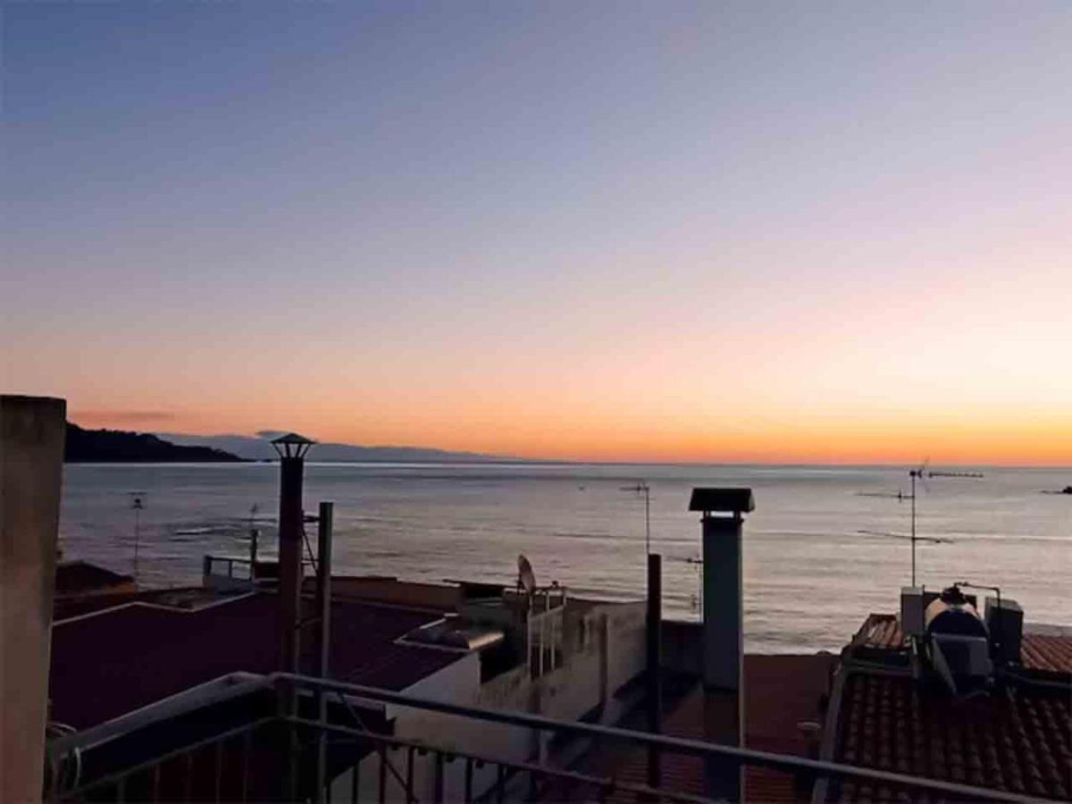 Naxos 101 Apartment A Due Passi Dal Mare Джардини-Наксос Экстерьер фото